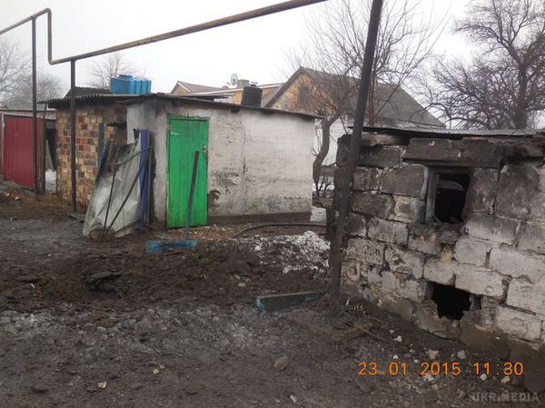 Ситуація в Донецьку: у місті звучать залпи і гинуть люди, а бойовики нарощують сили (фото). Ранок для жителів почалося з обстрілів