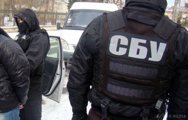 СБУ «ліквідувала» російського офіцера, який командував обстрілом Маріуполя. Росіянин з позивним ''Попіл''і 10 його підлеглих вбиті розвідниками,---повідомив Глава СБУ Валентин Наливайченко.