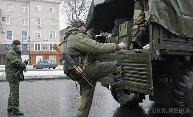 ОБСЄ зафіксувала у Макіївці 21 машину з боєприпасами для Граду.  Спостерігачам вдалося з'ясувати вміст частини вантажівок 