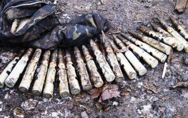 Бойовики в Донбасі зіткнулися з нестачею боєприпасів . Бойовикам не вистачає боєприпасів