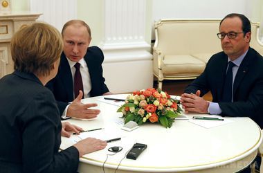 Чого очікувати далі Україні і чи є шанс на мир?. "Нормандська четвірка" готує спільний документ, який включатиме пропозиції всіх сторін