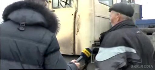 Водій молоковоза, з яким зіткнувся джип Скрябіна: "Андрія шкода. Мої сини дуже люблять його пісні". У міліції ще не вирішили, чи вважати учасника нашумілого ДТП постраждалим або ж обвинуваченим у загибелі відомого музиканта.
