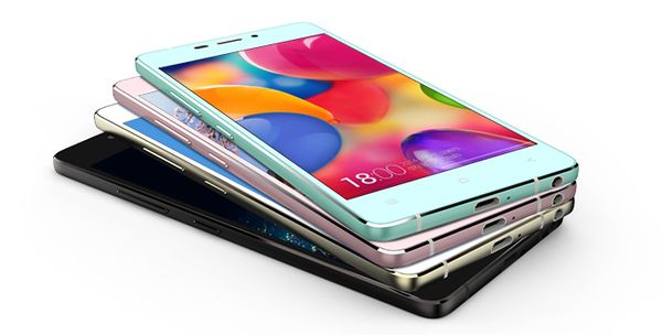 6 китайських телефонів з дизайном iPhone.  На сайті виробника/дистриб'ютора його дизайн названий просто і без натяків «трендовим».