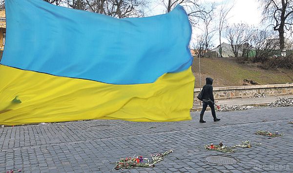 День Героїв Небесної сотні буде щорічно відзначатися 20 лютого. 20 лютого будуть згадувати героїв, завдяки яким змінено хід історії України.