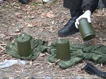Затриманий черговий підозрюваний в організації вибуху в пабі «Стіна» (ВІДЕО). Так, сьогодні вночі правоохоронці затримали ще одного члена диверсійної групи терористичної організації т. н. «Харківські партизани».