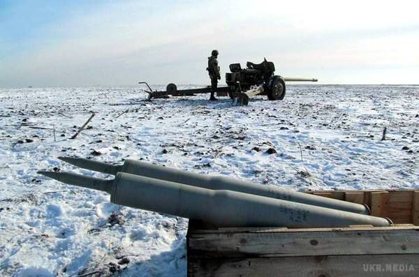 Бойовики продовжують наступ в районі Дебальцеве - ІО. На тлі переговорів у Мінську формування російсько-терористичних військ на Донбасі не припиняли спроб вести наступальні дії в районі Дебальцеве.