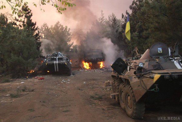 Російська армія після подій на Дебальцевській дузі більше не відновиться. Відчайдушні спроби терористів захопити Дебальцеве і оточити угруповання наших військ, розташованих на плацдармі в черговий раз не увінчалися успіхом. Бойовики несуть величезні втрати. Наша артилерія, ДРГ, спецназ, танкісти і всі-всі-всі справжнісінькі Герої!
