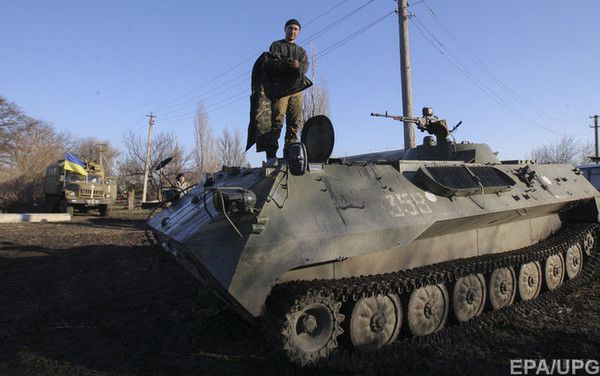 Україна готова відвести війська від лінії фронту, але чекає від бойовиків взаємності. МЗС: Ми не будемо відводити зброю самі