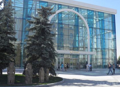 У Харкові хочуть перейменувати історичний музей. Харківському історичному музею можуть присвоїти ім'я історика Миколи Сумцова.