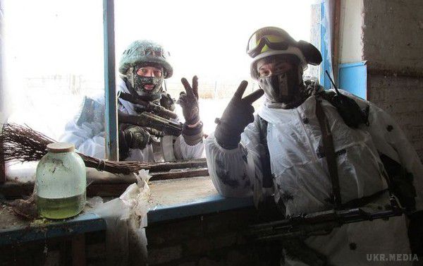 Годуються з дороги. Нардеп розповів про безчинства бойовиків-мародерів на блокпостах. За словами самих терористів, їм перестали виплачувати