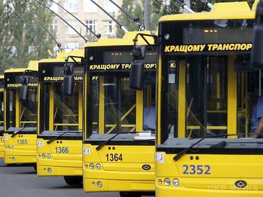 КМДА: У лютому-березні Київ отримає 15 тролейбусів надвеликої місткості. До кінця 2015 року "Київпастранс" розраховує отримати 66 тролейбусів надвеликої місткості