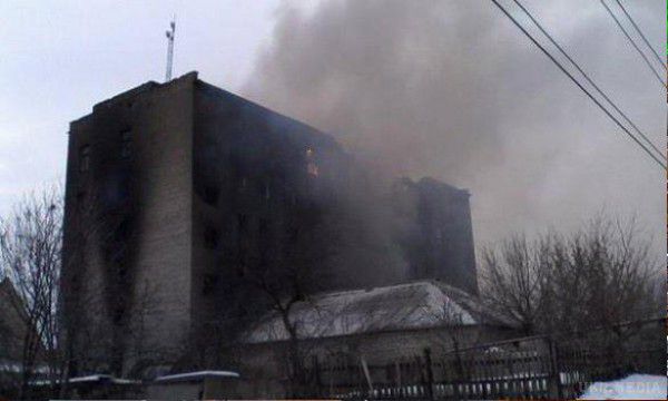 Співробітники міліції Дебальцеве перейшли в підпорядкування українським військовим. Це міліціонери і бійці батальйонів «Львів» та «Артемівськ»