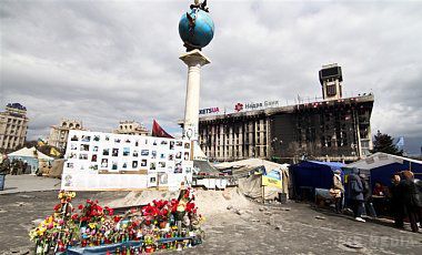 Сьогодні у Києві вшанують пам'ять Героїв Небесної Сотні. У заходах візьме участь президент України Петро Порошенко. СБУ попросила громадян бути пильними під час проведення заходів