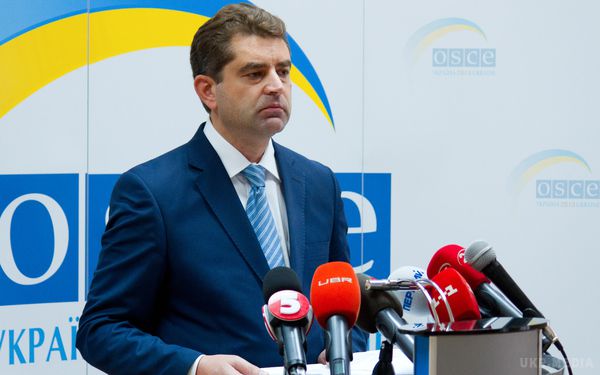 МЗС: Консультації з постачання озброєння в Україну тривають. Консультації з питання поставок зброї в Україні тривають. 