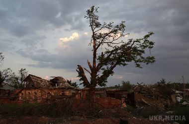 У Луганській області на розтяжці підірвалася 18-річна дівчина. Дівчина загинула