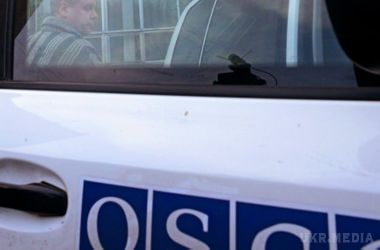 СММ ОБСЄ запросила у Києва та бойовиків інформацію про кількість і шляхи відводу озброєння. Спостерігачі готові почати стежити за відведенням техніки