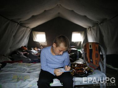 Більше 6 тисяч біженців з Донбасу попросили дозвіл на роботу в Білорусі. Більше двох тисяч біженців подали клопотання про постійне проживання в Білорусі.