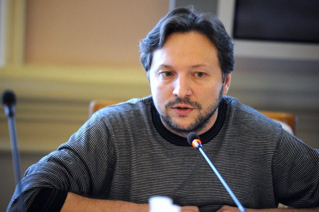 Мінінформполітики запустить два нових канали. За словами міністра інформаційної політики, вже скоро з'являться два нових телеканали - Ukrainian Tomorrow і військовий