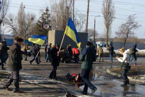 Харківські активісти збирають нову акцію в понеділок. 23 лютого закликають провести траур за загиблими.