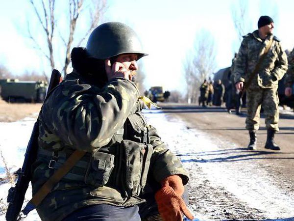 Від миру до війни один крок: як закипав Донбас. Східний регіон України рік тому став гарячою точкою і продовжує вирувати досі