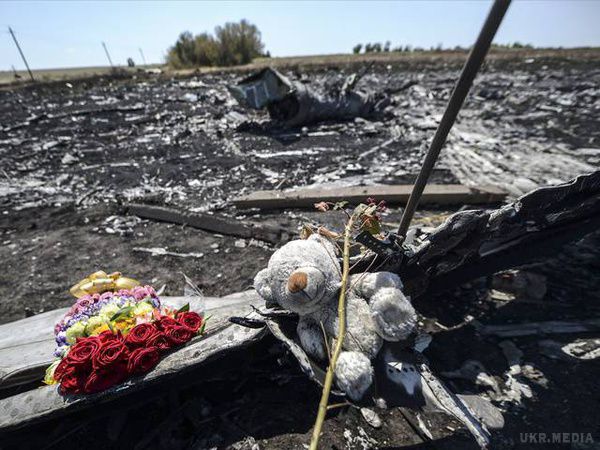Від миру до війни один крок: як закипав Донбас. Східний регіон України рік тому став гарячою точкою і продовжує вирувати досі