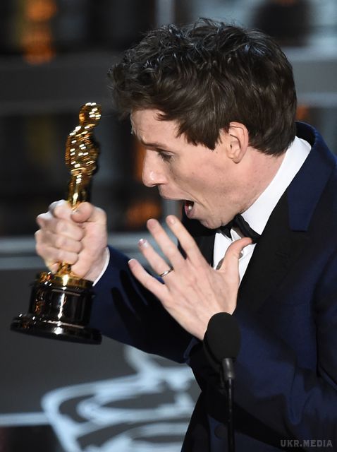 Хвилини тріумфу: Як зірки раділи "Оскару" (фото). Переможці не могли стримувати емоцій