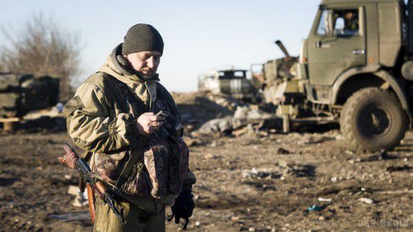 Терористи ДНР винищують російських найманців. Донецькі бандформування знищують з артилерії російських найманців, перед якими накопичилися багатомісячні борги по зарплаті.