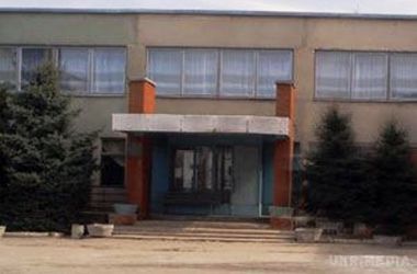 Унікальний бізнес-проект: у Харкові переселенці самі зберуть собі будинки, а потім відвезуть їх на Донбас. Центр для переселенців обійдеться приблизно в два мільйони євро