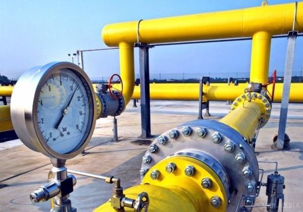 "Нафтогаз" перерахував "Газпрому" 15 мільйонів доларів передоплати за газ. Російський міністр енергетики Олександр Новак заявив, що НАК "Нафтогаз України" перерахував 15 мільйонів доларів передоплати за російський газ.