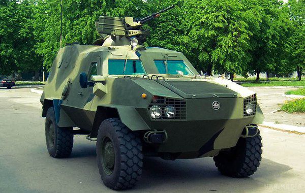 «Укроборонпром» розпочне постачання «Дозор-Б» українським військовим. В березні 2015 року Державний концерн «Укроборонпром» розпочне постачання високотехнологічних бронемашин «Дозор-Б» українським військовим.