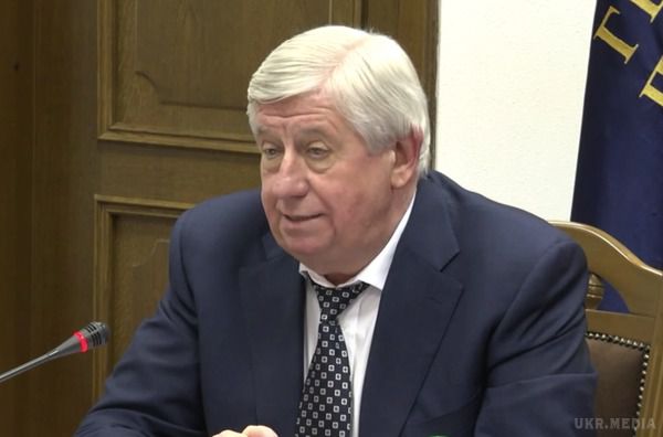 Єфремова і Чечетова  не випустять з України - Шокін. Спецслужбам дано доручення унеможливити виїзд Михайла Чечетова і Олександра Єфремова закордон. Про це заявив генеральний прокурор України Вікитор Шокін.