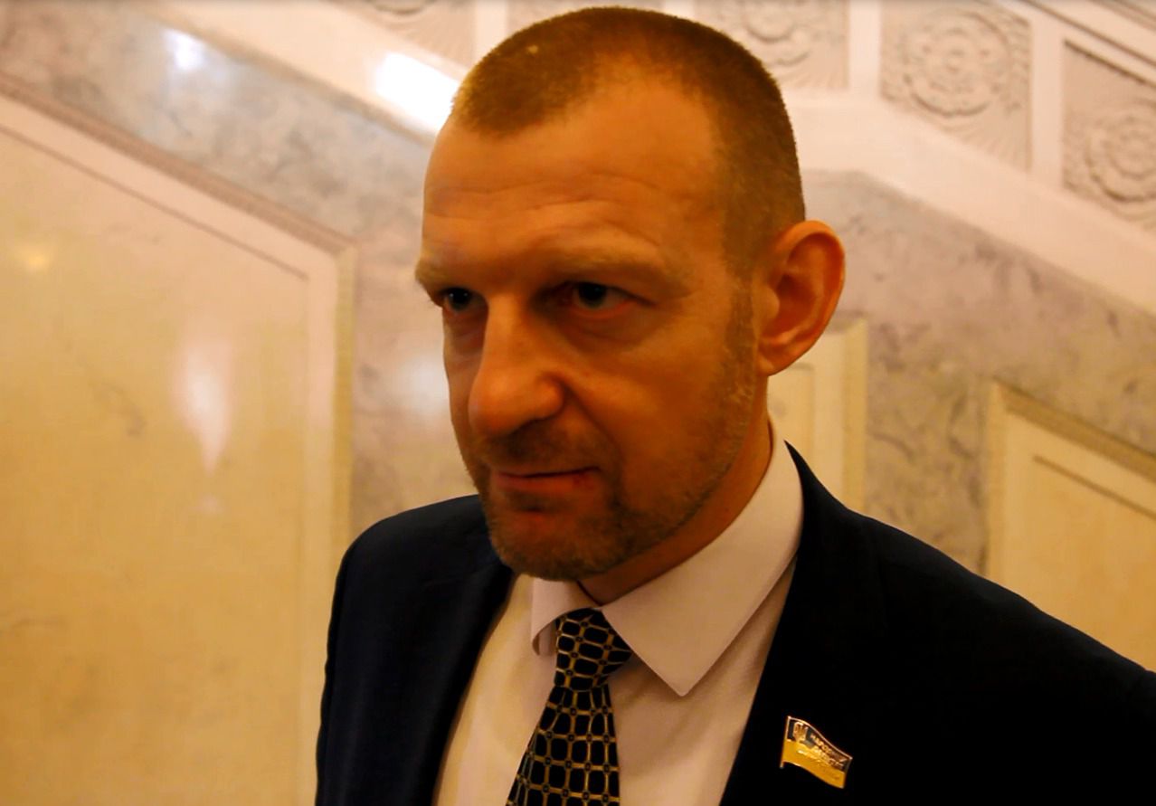 Тетерук став координатором Ради коаліції на 3 місяці. Народний депутат з фракції "Народний фронт" Андрій Тетерук на 3 місяці став координатором ради коаліції.