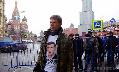 Порошенко: Гончаренко знаходиться в посольстві України в РФ. Генконсул і адвокат надають правову допомогу народному депутату, затриманому сьогодні російською поліцією.