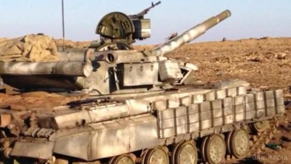 Спецпідрозділ «Тесла» вийшов з-під Дебальцеве, знищивши танк РФ. Група спецпідрозділу «Тесла» виходячи з-під Дебальцеве підірвала боєкомплект російського танка.