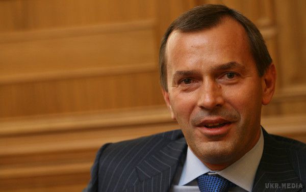 Брати Клюєви відсудили 45 гектарів в Одеській області . Андрію Клюєву та його брату вдається повертати активи і землю
