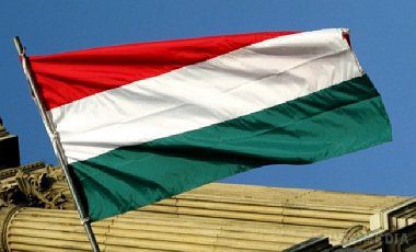 Угорщина на 30 років засекретила свій атомний контракт з Росією. Сьогодні парламент країни підтримав закон про конфіденційність ряду положень контракту з будівництва двох енергоблоків на АЕС