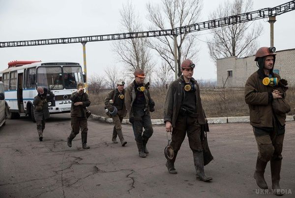 Число жертв вибуху на шахті Засядька зросла до 16 осіб. До вечора 4 березня стало відомо про нові загиблих на шахті ім. Засядька. 
