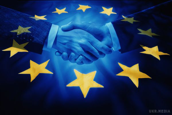 ЄС скасує санкції проти Портнова, сина Азарова і Ко - джерело. Очікується, що таке рішення в ЄС можуть прийняти вже сьогодні. За словами джерела, прізвища тих, за кого будуть зняті санкції, ще можуть бути уточнені