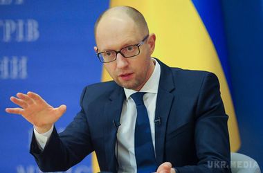 Яценюк відмітив внесок Великобританії у вирішенні складної ситуації в Україні. За словами прем'єра, Великобританія – один з найсильніших союзників України в деескалації ситуації на Донбасі