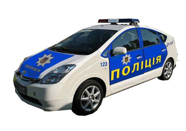 Авто нової патрульної служби будуть як у Британії. МВС розробляє дизайн оформлення оперативного автомобіля для нової патрульної поліції, яка формується у Києві, та запрошує громадськість до обговорення.
