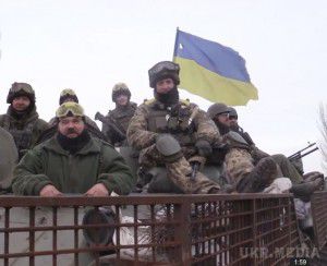 З 8 Березня! Бійці АТО записали привітання з передової. Бійці подякували жінок України " за підтримку"