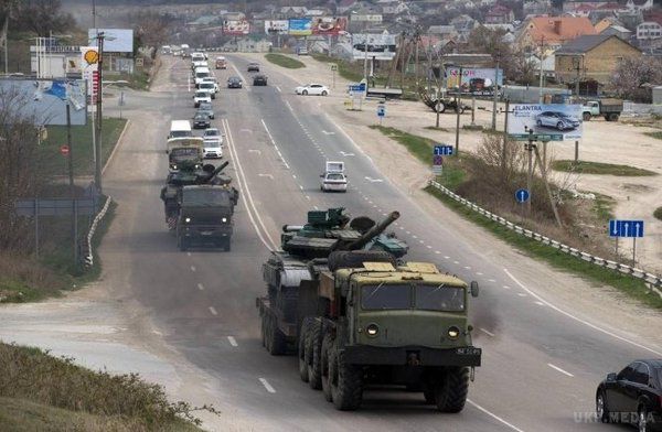 Сили АТО перехопили розмови бойовиків про плани наступу на Щастя і Лисичанськ-офіцер сектору "А". Незважаючи на, порівняно з іншими секторами зони АТО, більш спокійну обстановку, Луганська область була і залишається важливим плацдармом для забезпечення організації противником бойових дій за будь-якого сценарію.