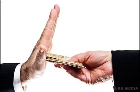 Для європейців українські чиновники - грифи-падальщики, крадуть відчайдушно. У рейтингу глобального індексу сприйняття корупції Transparency International за 2014 рік Україна займає 43 останнє місце серед європейських країн та 142 у світі, сильно відставши навіть від сусідів. 