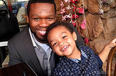 2-річний син репера 50 Cent отримав модельний контракт на 700 тисяч доларів. Музикант дуже пишається досягненням сина