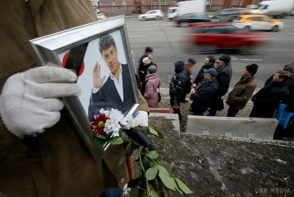  Дадаєв заявив про тортури і відмовився від зізнання у вбивстві Нємцова. Підозрюваний у вбивстві Бориса Нємцова пояснив дані раніше свідчення, страхом за своє життя.