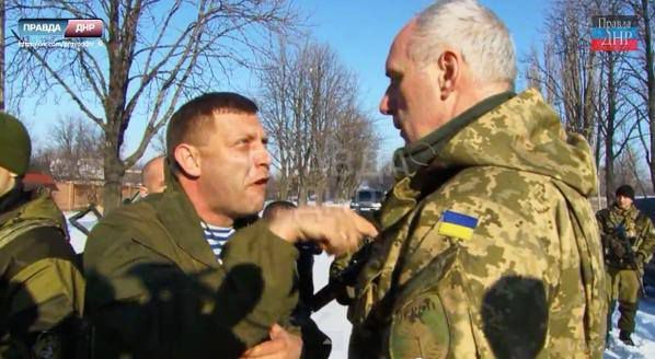  Терористи намагаються перекласти відповідальність з хворої голови на здорову-Експерт. Терористи, заявляючи про те, що Україна порушила перемир'я, намагаються таким чином перекласти відповідальність на нас.