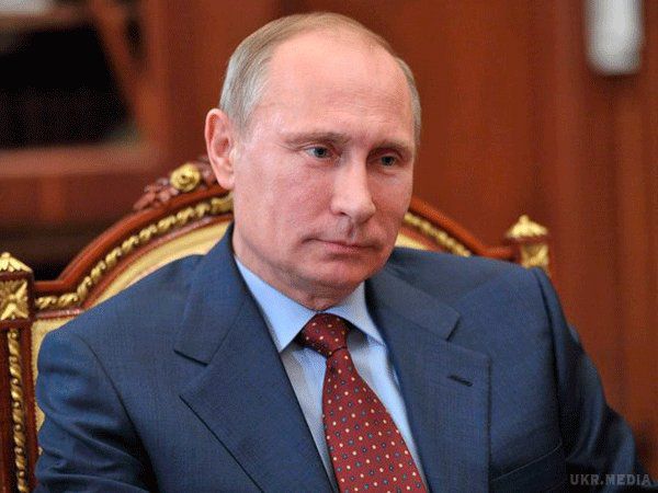 Володимир Путін зізнався, що санкції шкодять йому. Президент Росії Володимир Путін вважає, що санкції для Росії не фатальні, але збиток поточній роботі наносять.