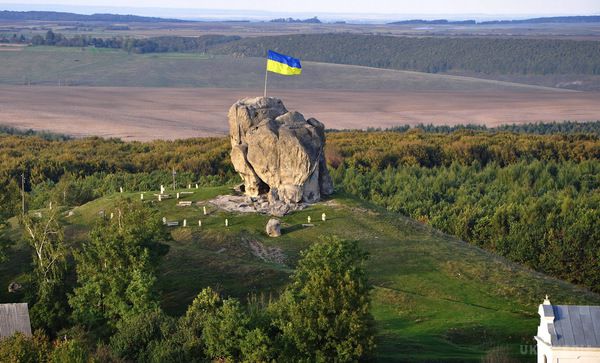 10 сіл Галичини, Карпат та Поділля, які вразять вашу уяву. Західна Україна – це не лише Карпати та архітектура Львова