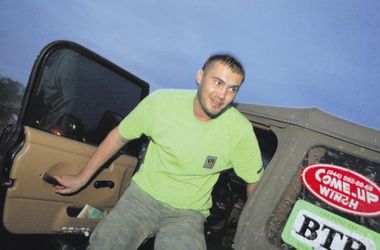 Гонщики: Віктор Янукович-молодший говорив, що Байкал його тягне. Шуфрич: В озері Байкал втопився молодший син екс-президента