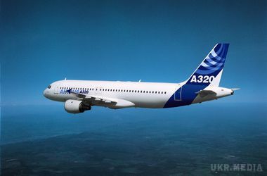 Живих під час аварії літака Airbus у Франції немає - Олланд. Президент Франції Франсуа Олланд заявив, що надії знайти живих які знаходилися на борту потерпілого літака Airbus у Франції немає.